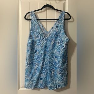 Lilly Pulitzer sleeveless top. 100% Linen. Beautiful colors. Size XL